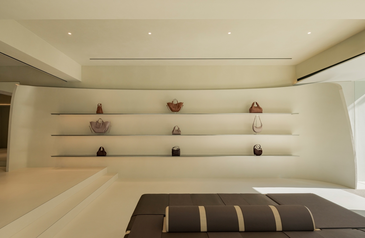 가장 핫한 가방 '폴렌느' 국내 첫 플래그십스토어 오픈 2184-Image